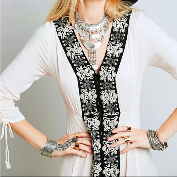 Free People Journey to the Horizon Maxi Dress‎ 4 pink boho hippie embroidery - Picture 3 of 11